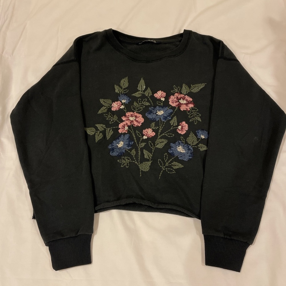 abercrombie cropped sweater